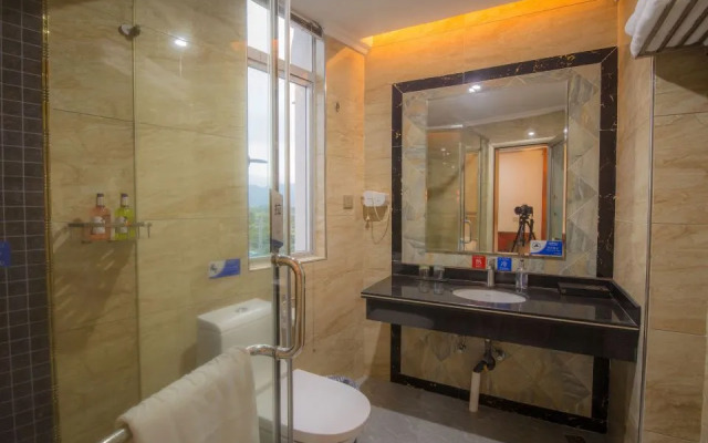 Borrman Hotel (Jiexi Shengtong Jieyang)
