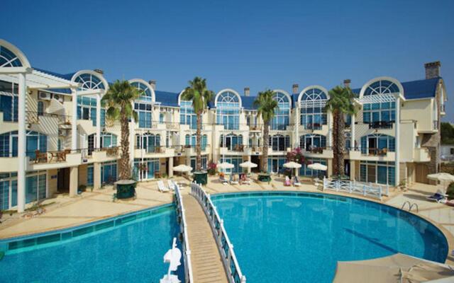 Seahorse Deluxe Hotel