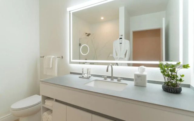 Otonomus Hotel - Las Vegas