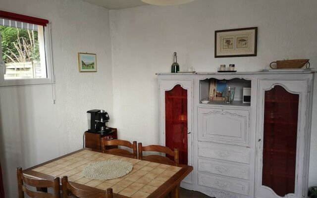 Studio avec terrasse et jardin