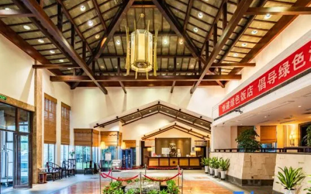 Longpan lsland resort hotel