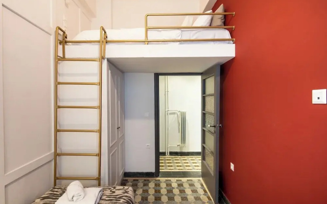 Meadows - Luxury 3-Bedroom Apt in Athens