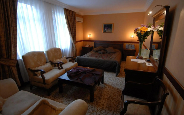 Efe Hotel Edirne