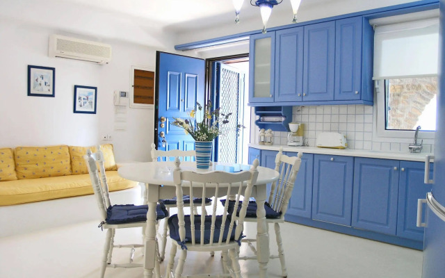 Mykonian Iros Suites & Villas