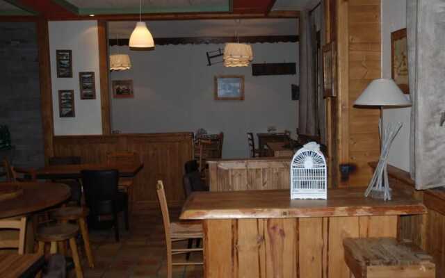 Hôtel Les Carrettes