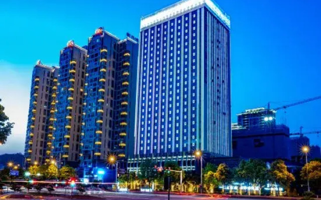 Dongyue Xinyue Hotel