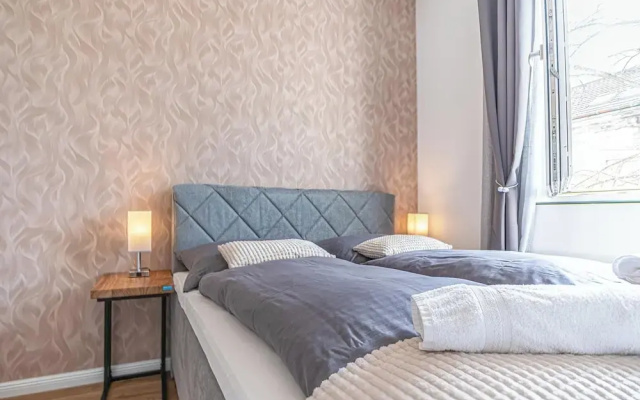 Sweet 2BR 1LR Apartment Donaustadt