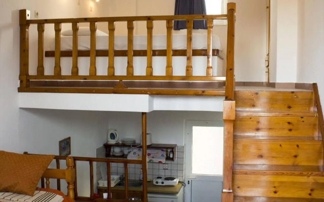 Level Houses
