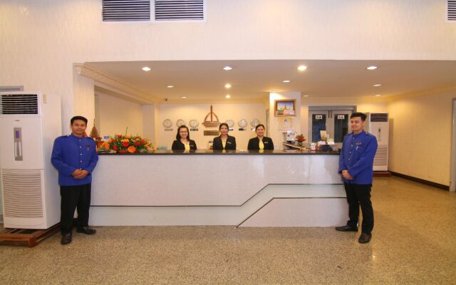Central Hotel