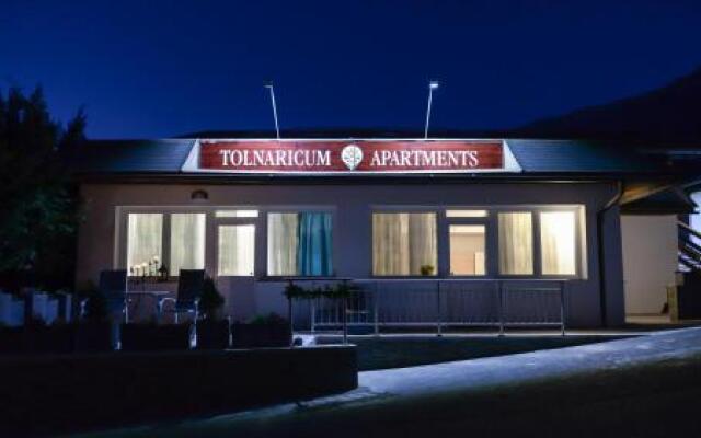 Tolnaricum Apartments