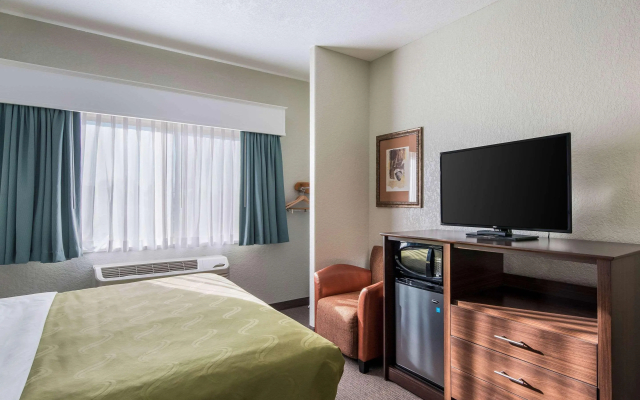 Quality Inn & Suites Pueblo West