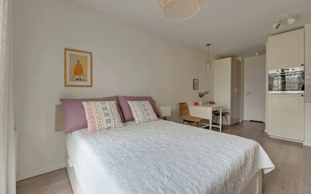 Solo by Grand Apartments