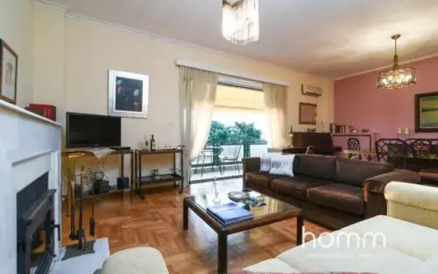 95m² homm Spectacular Flisvos Marina Sea View Flat