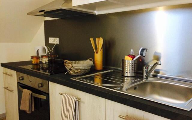 Le Manoir des Doyens Loft - Sleeps 8 - Breakfast Included!