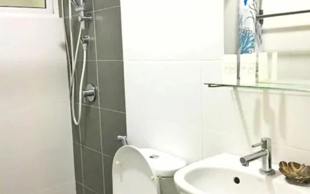 Pacific Place by Arthomer