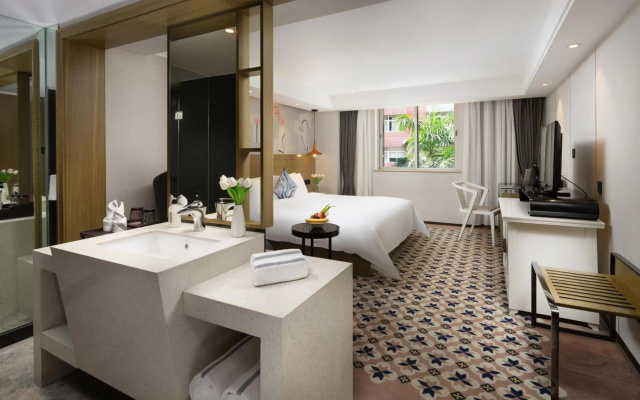 Paco Business Hotel - Longkou West