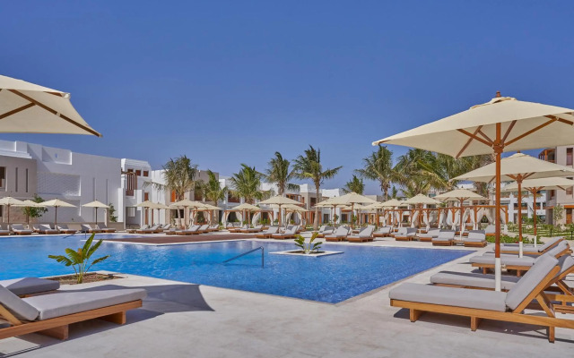 The Club by Fanar