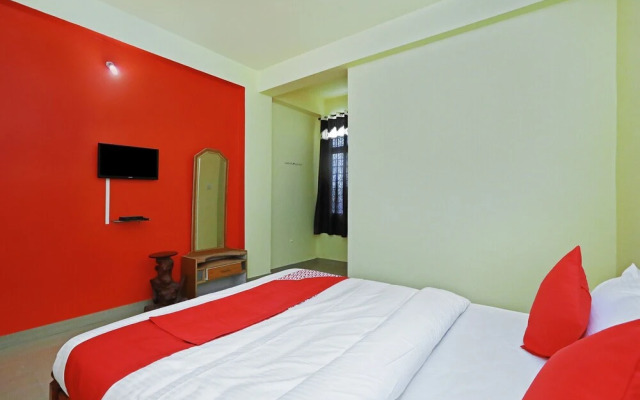 OYO 24623 Chetana Residency