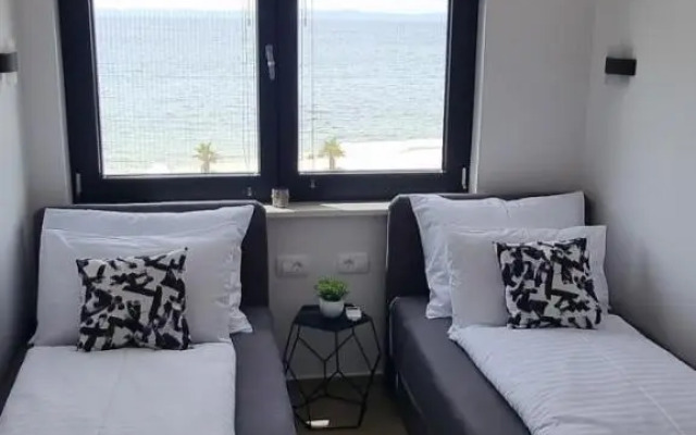 Dinary Apartman