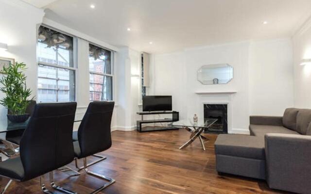 Fleet Street Apartment 2