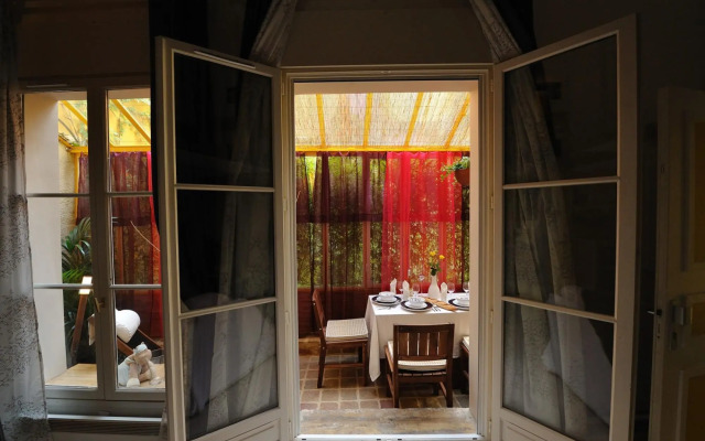 F0D Fruit of the moon