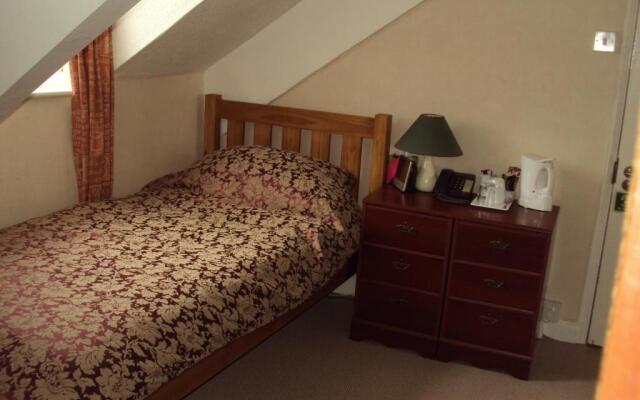 Mountbatten Hotel