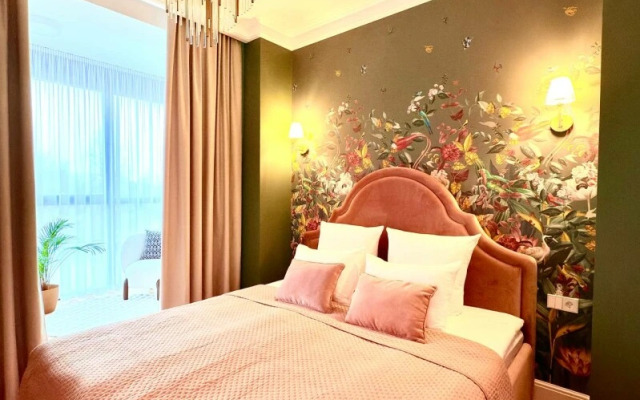 ЕвроУют Менделеева, 30