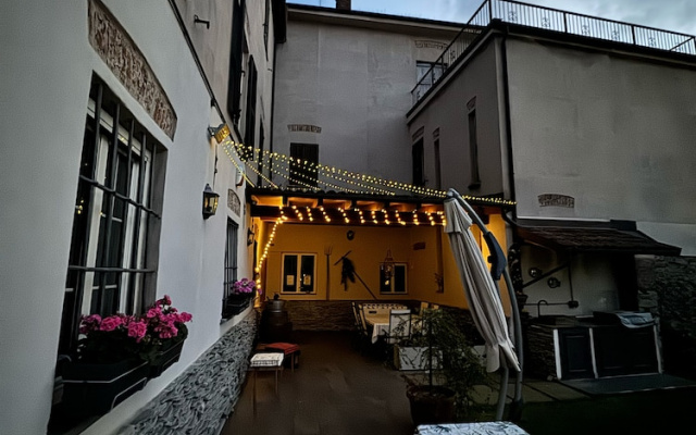 La Dimora Di B.Cairoli