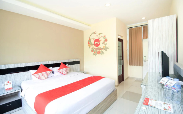 Capital O 175 K-60 Residence