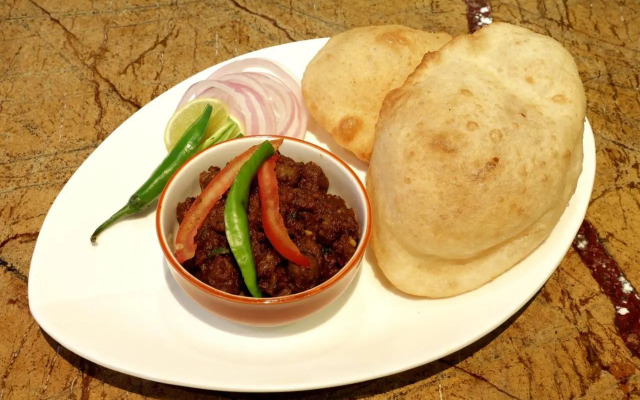 Oyo Flagship 10562 Kumar Palace