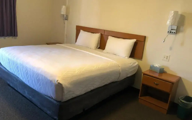 Monticello Motel