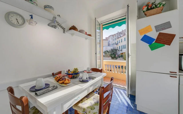 Sunrise Apartment Seaview