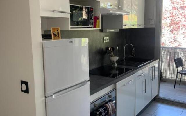 Appartement en résidence climatisé avec parking
