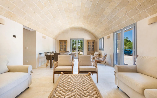 3517 Tenuta Venti Pamaridi by Perle di Puglia