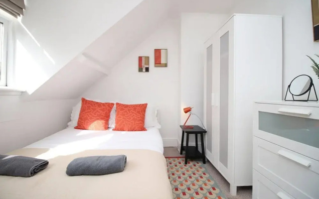 Chic & Spacious 1 Bed Flat in Pontcanna