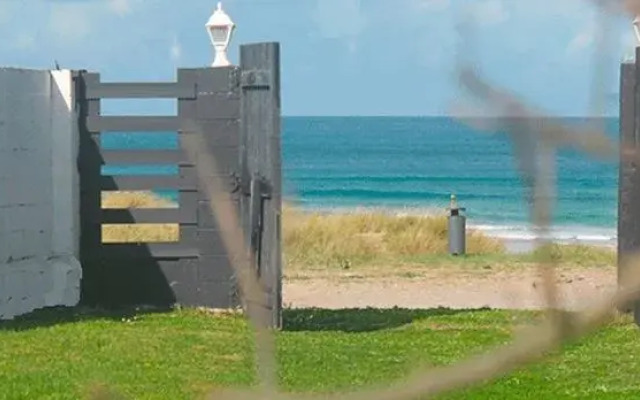 7FeetSurfCamp - Hostel