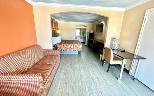 Luxury Inn & Suites Liberty