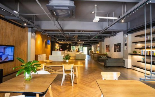 Ting Hotel（Hangzhou Alibaba Xixi Park）