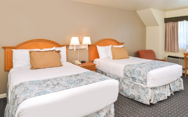 Svendsgaard's Danish Lodge Americas Best Value Inn