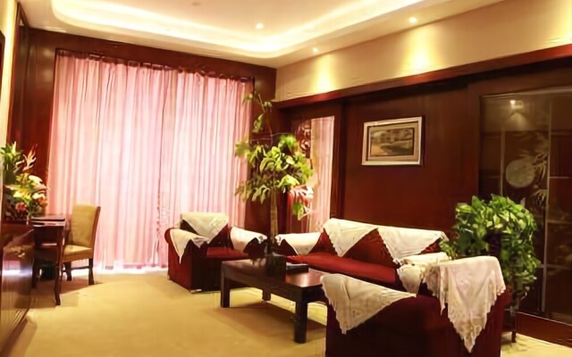 Huatai Hotel