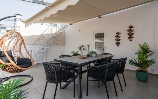 Seven Hills, Boutique Apartments
