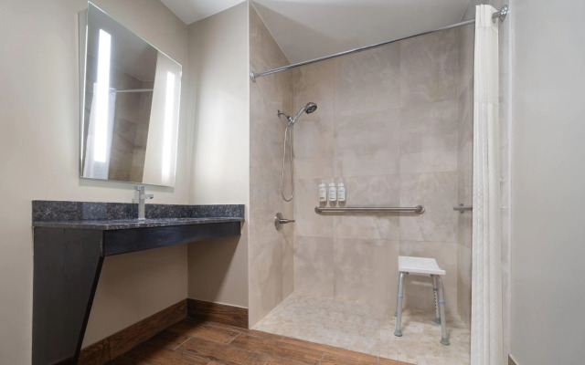 Baymont by Wyndham Commerce GA Near Tanger Outlets Mall