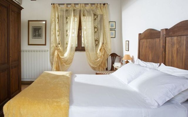 B&B With Pool and View of Assisi
