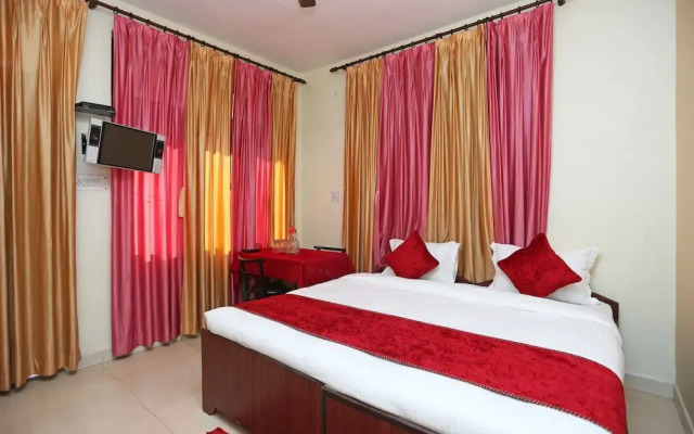Oyo 10932 Home 1Bk Spacious Studio Mehragaon