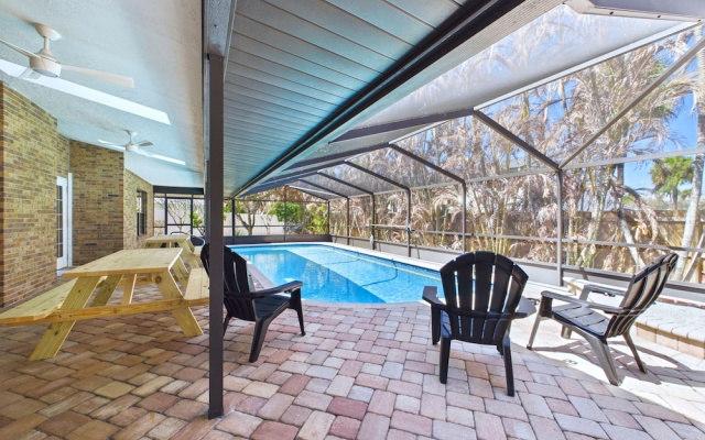 Indian Harbor Beach Pool Retreat