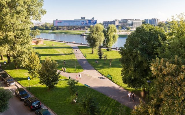 Wawel Apartments - Riverside Castle