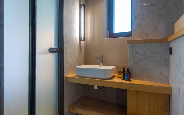 Anadeo Villas & Suites