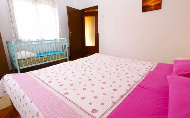 Apartment 1070