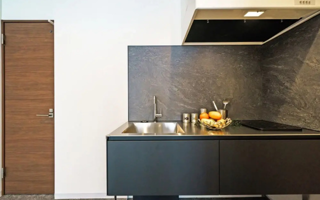 STAY&GO Minamisenba 1