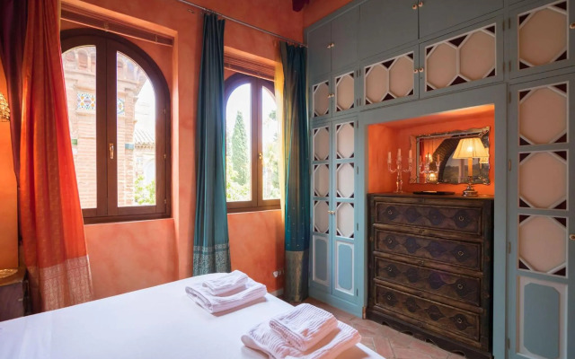 Oriental Apartment Gardens Views 2 pax